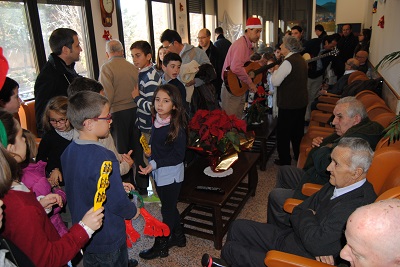 La visita a l'Asil i el veritable sentit del Nadal (22/12/2013) - Cllub Valldaura
